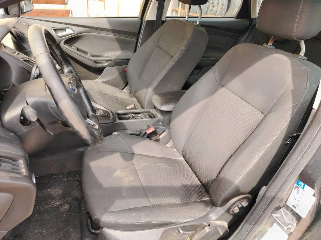Ford Focus 1.5 tdci Titanium s&s 120cv powershift