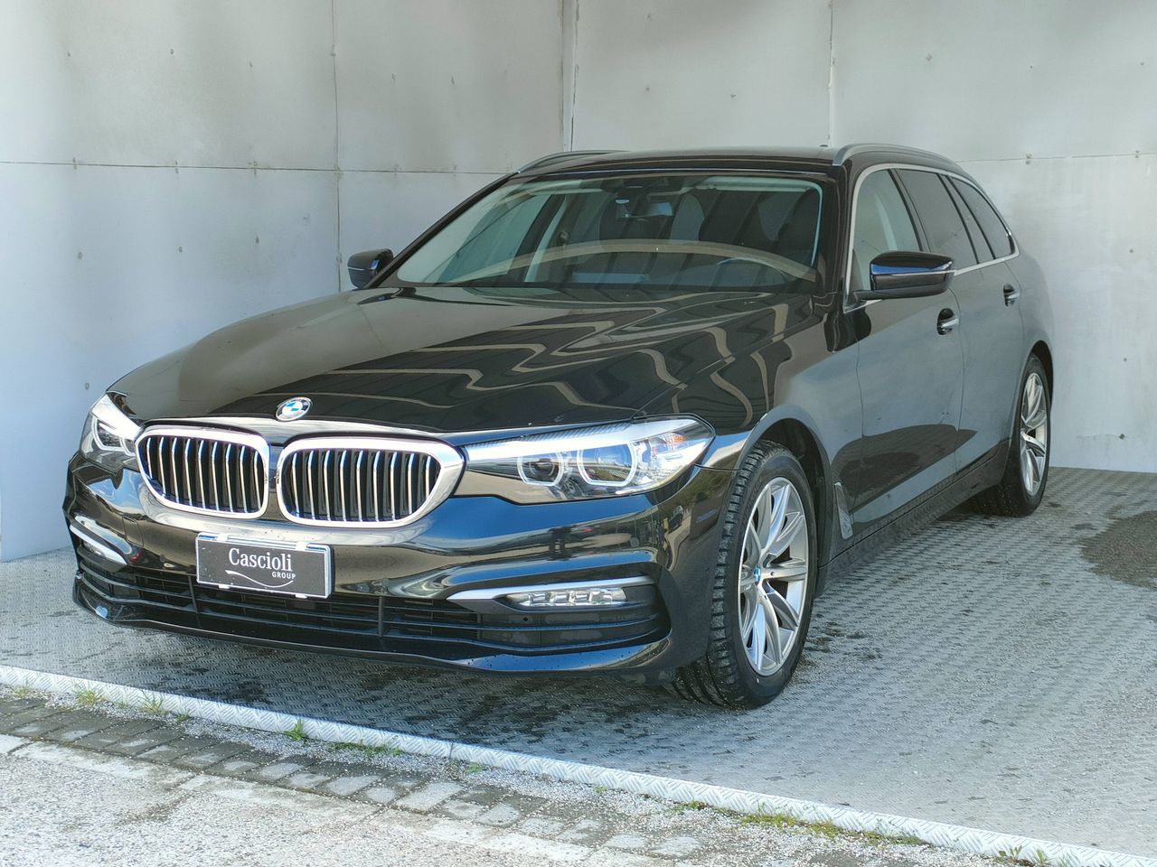 BMW Serie 5 G31 2017 Touring 520d Touring Business auto