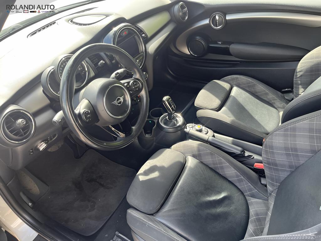 Mini Cooper D Cabrio 1.5 Cooper D Auto