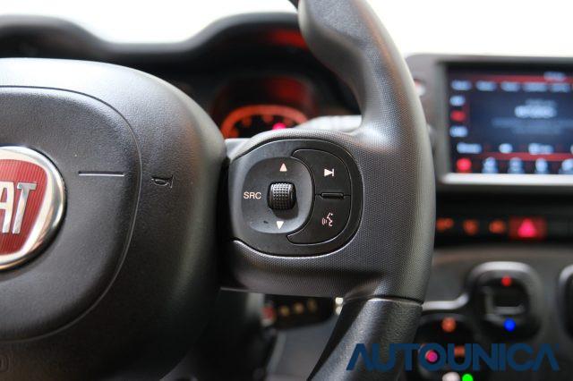 FIAT Panda 1.0 FIREFLY S&S HYBRID GARMIN NEOPATENTATI