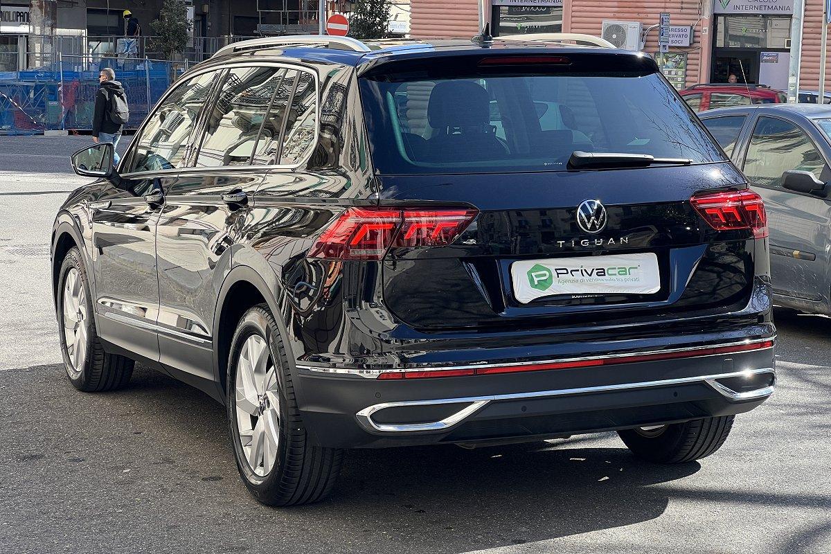 VOLKSWAGEN Tiguan 2.0 TDI 150 CV SCR DSG Elegance