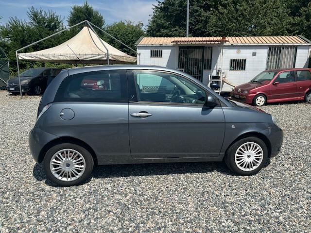Lancia Ypsilon 1.2 Argento
