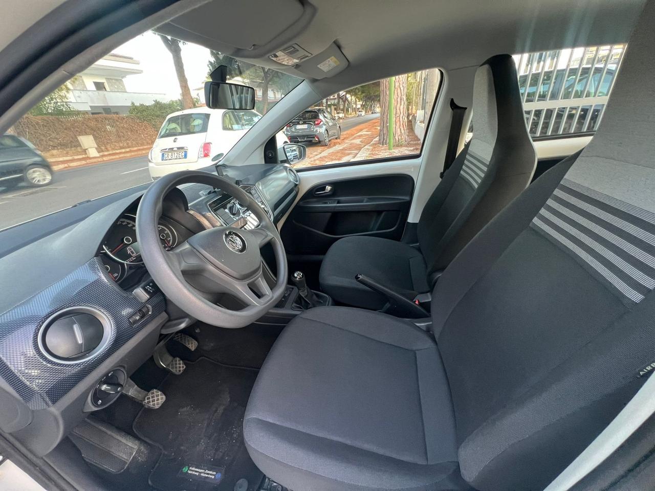 Volkswagen up! 1.0 5p. move