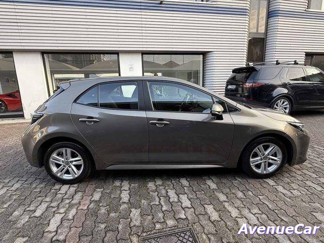 TOYOTA Corolla 1.8h Active cvt TELECAMERA CARPLAY PREZZO REALE
