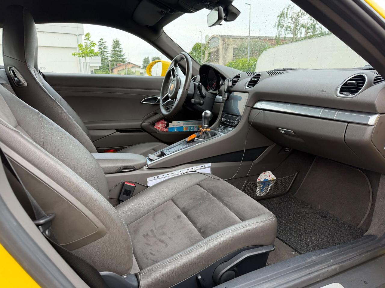 Porsche Cayman 718 2.0 Style Edition #10761