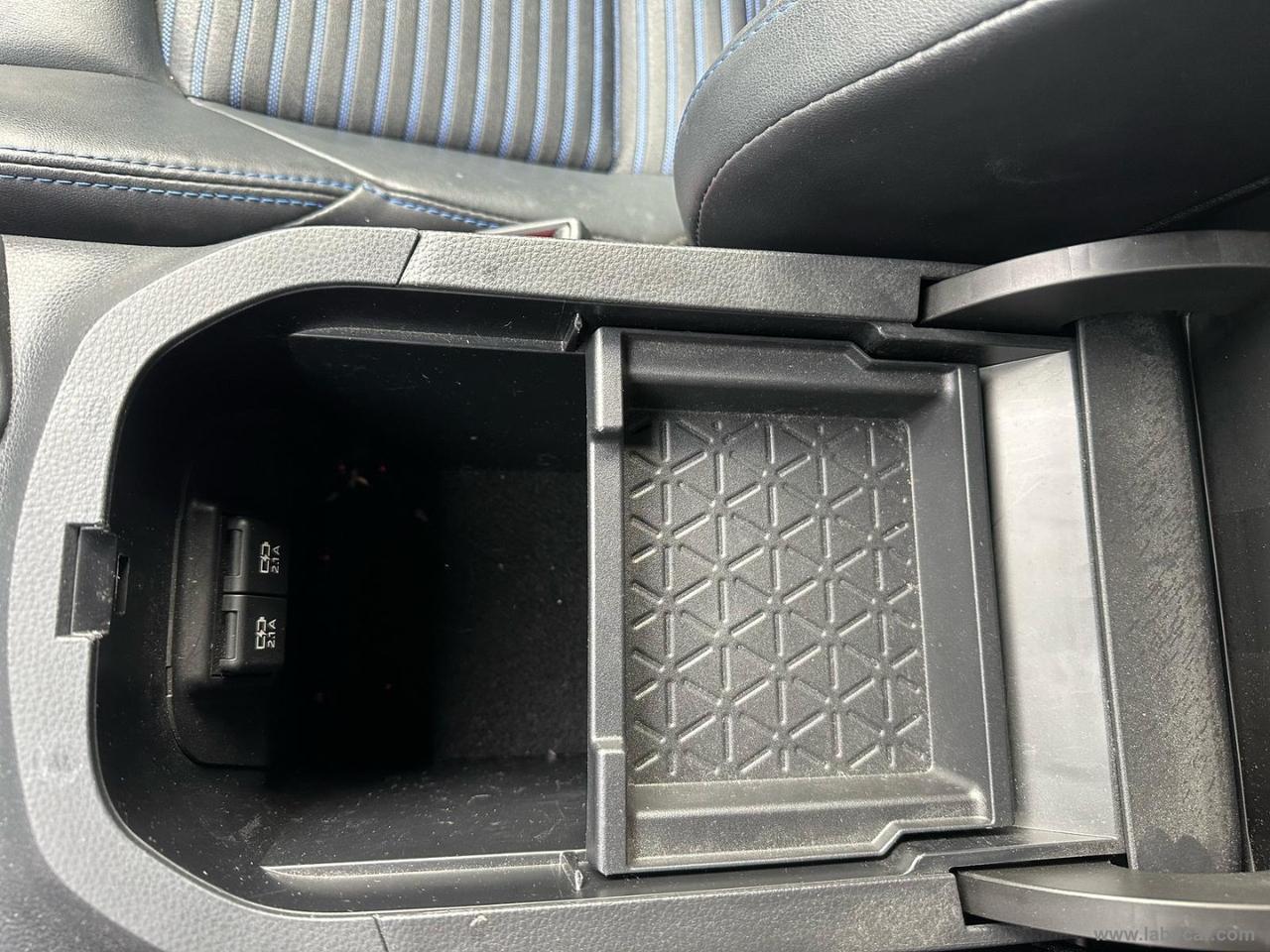 TOYOTA RAV4 2.5 HV