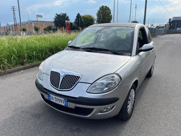 Lancia Ypsilon 1.2 Argento