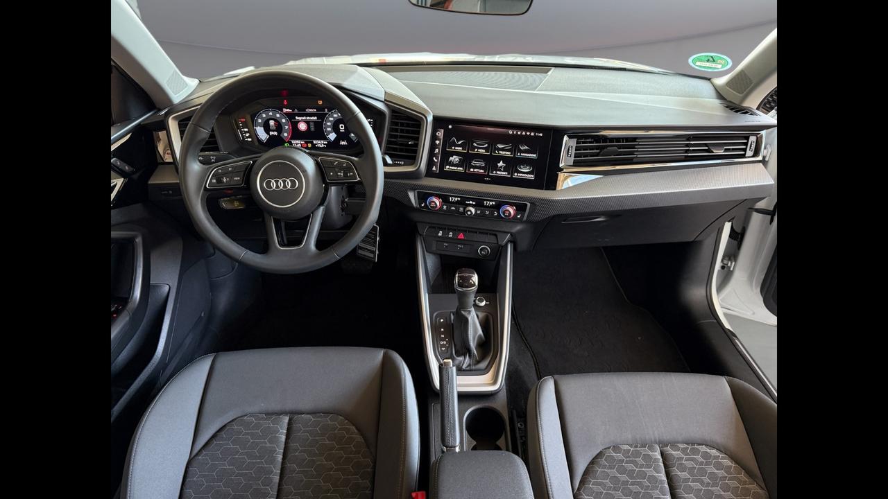 AUDI A1 II 2022 allstreet - A1 allstreet 30 1.0 tfsi Business 116cv s tronic
