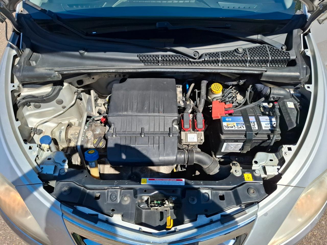 Lancia Ypsilon 1.2 69 CV 5 porte S&S Platinum