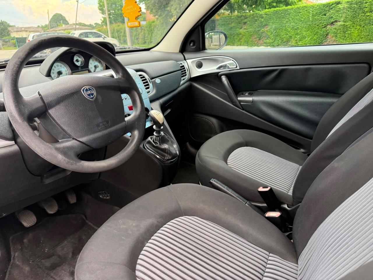 Lancia Ypsilon 1.2 Argento