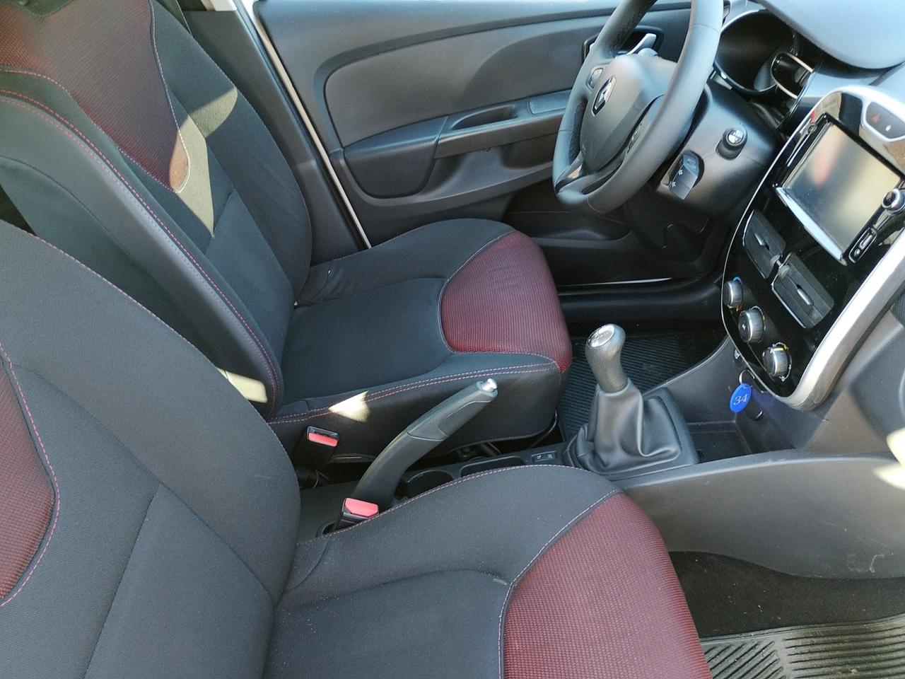 Renault Clio 5 Porte Clio 5p 1.2 Live Gpl 75cv