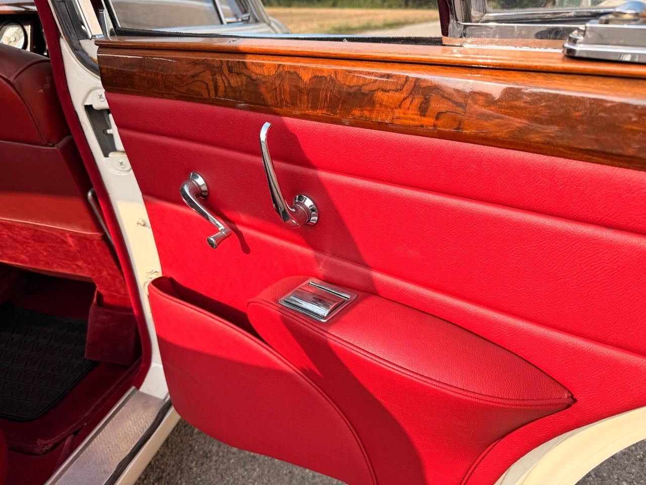 Jaguar MK II