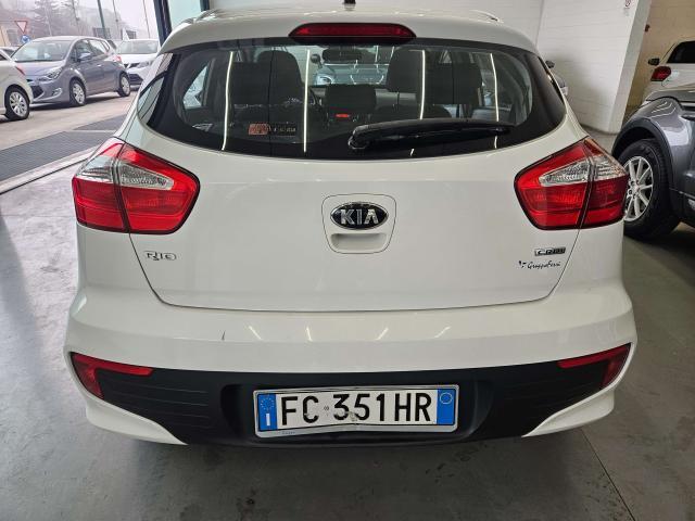 Kia Rio Rio III 2011 5p 1.1 crdi Active EURO 6