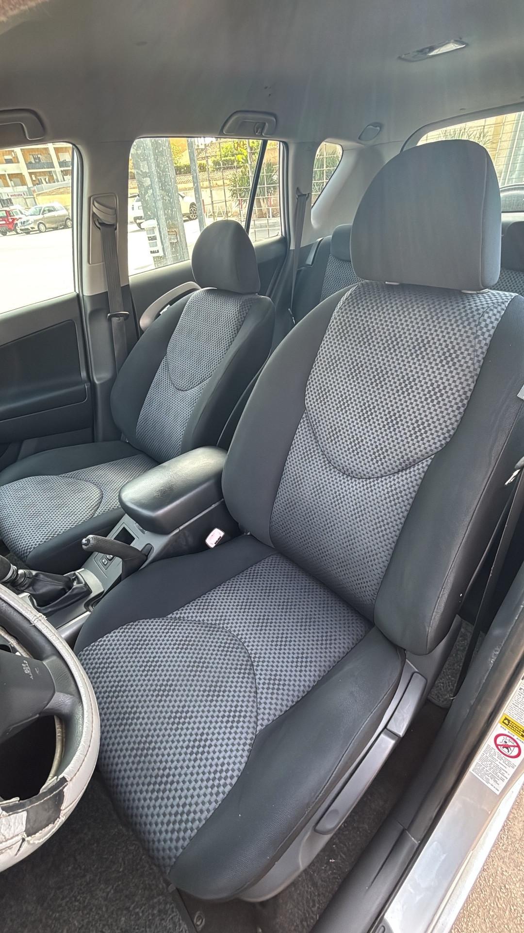 Toyota RAV 4 RAV4 2.2 D-4D 136 CV Luxury