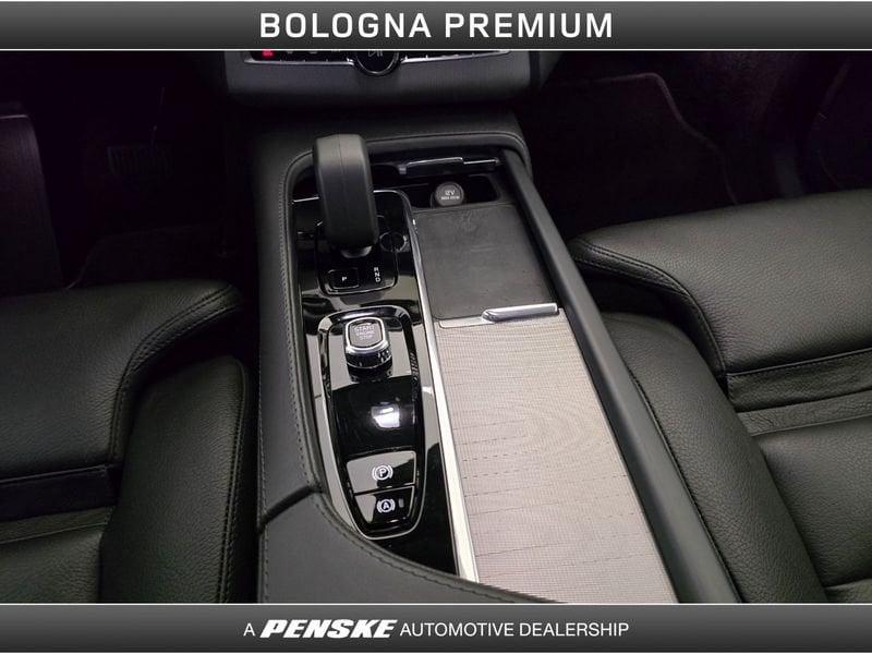 Volvo XC90 B5 (d) AWD automatico 7 posti Plus Bright