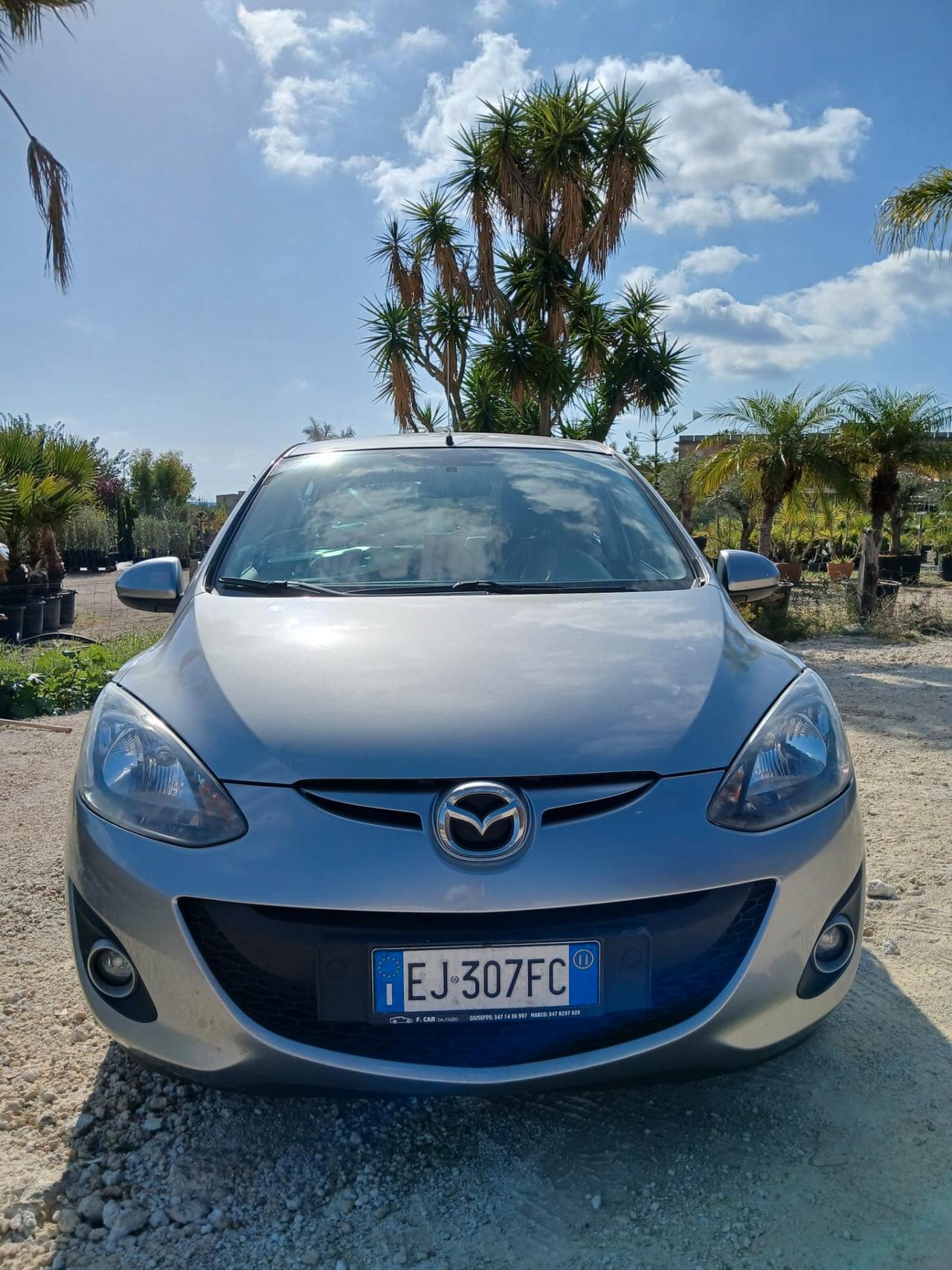 Mazda 2