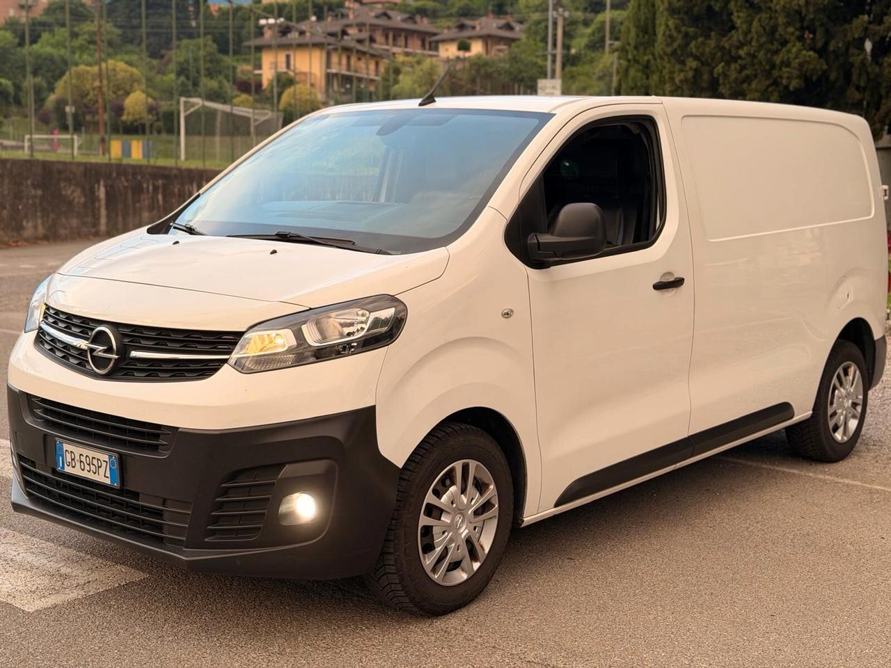 Opel Vivaro 2.2 Diesel 150CV S&S AT8 PL-TN M Furgone