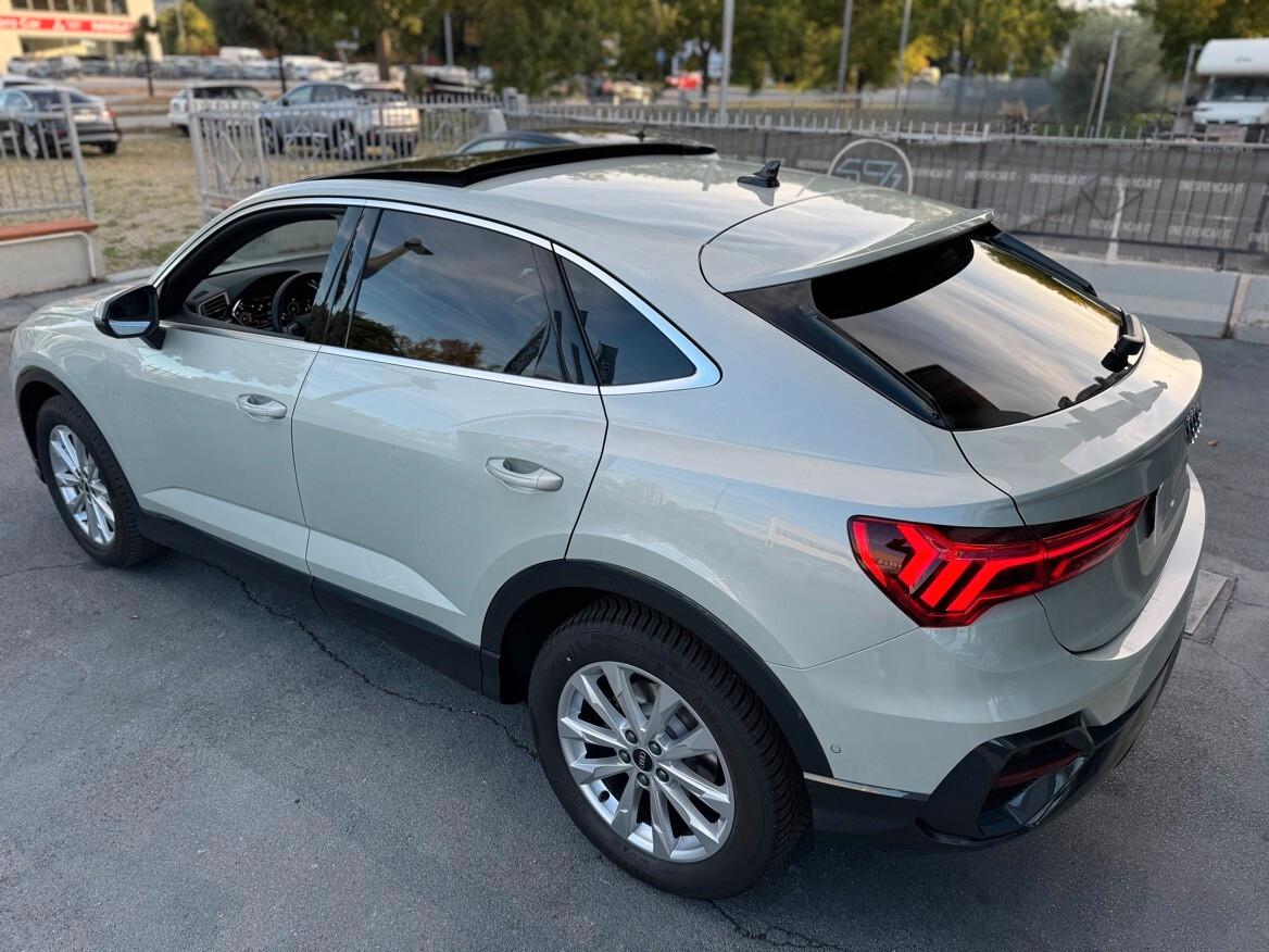 Audi Q3 SPB 35 TFSI S tronic Business Plus