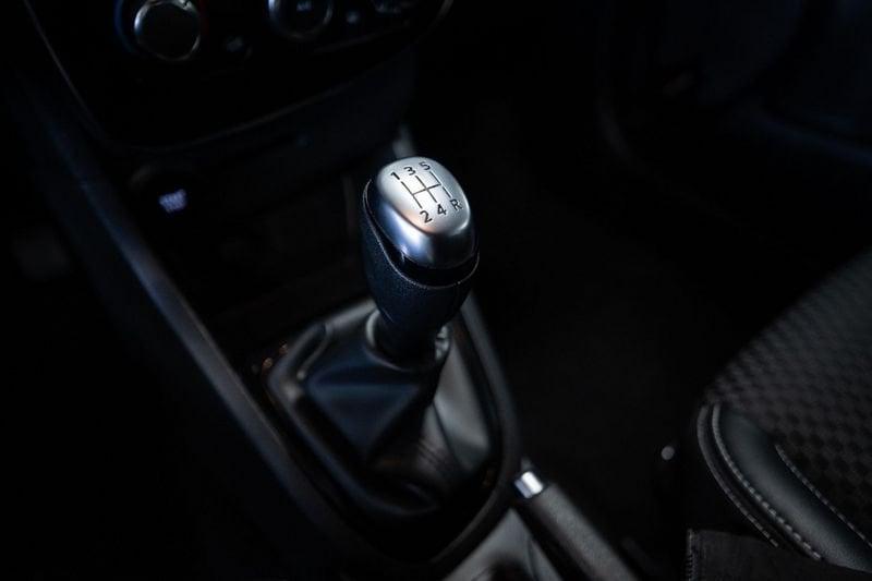 Renault Clio 0.9 tce Moschino Zen 90cv