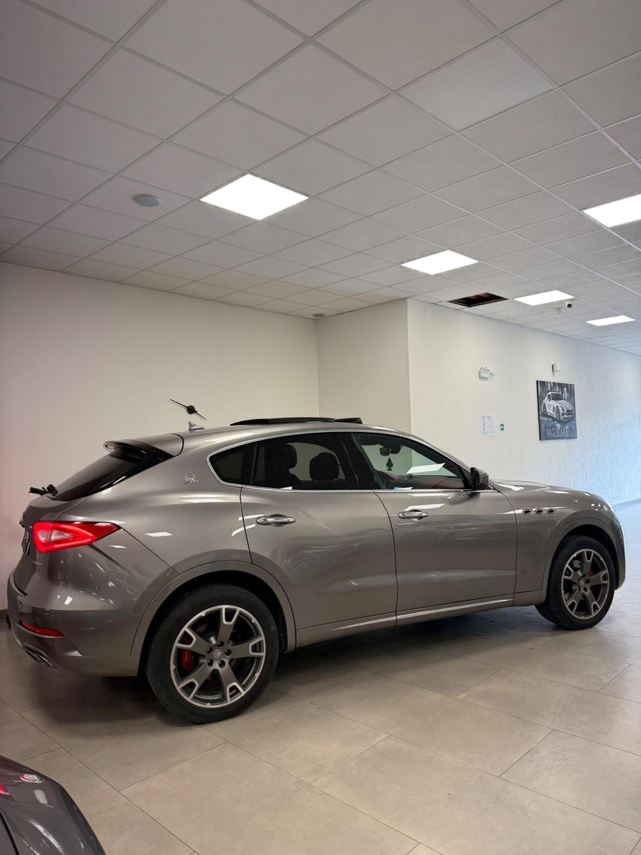 Maserati Levante V6 Diesel 275 CV AWD