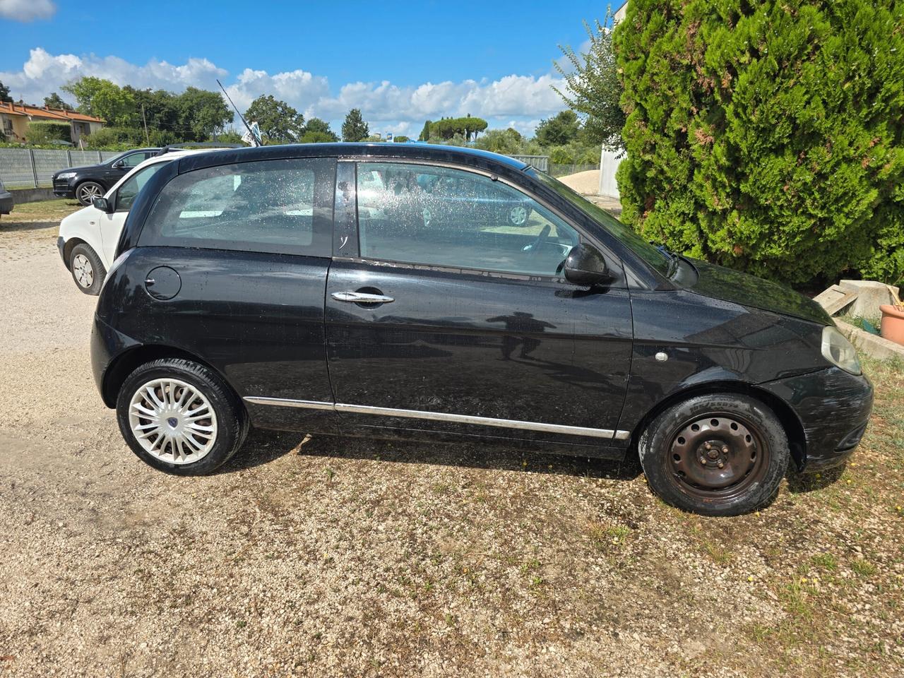 Lancia Ypsilon 1.3 MJT 75 CV Unyca 55kw