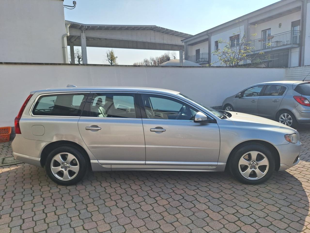 Volvo V70 2.4 d. Automatico