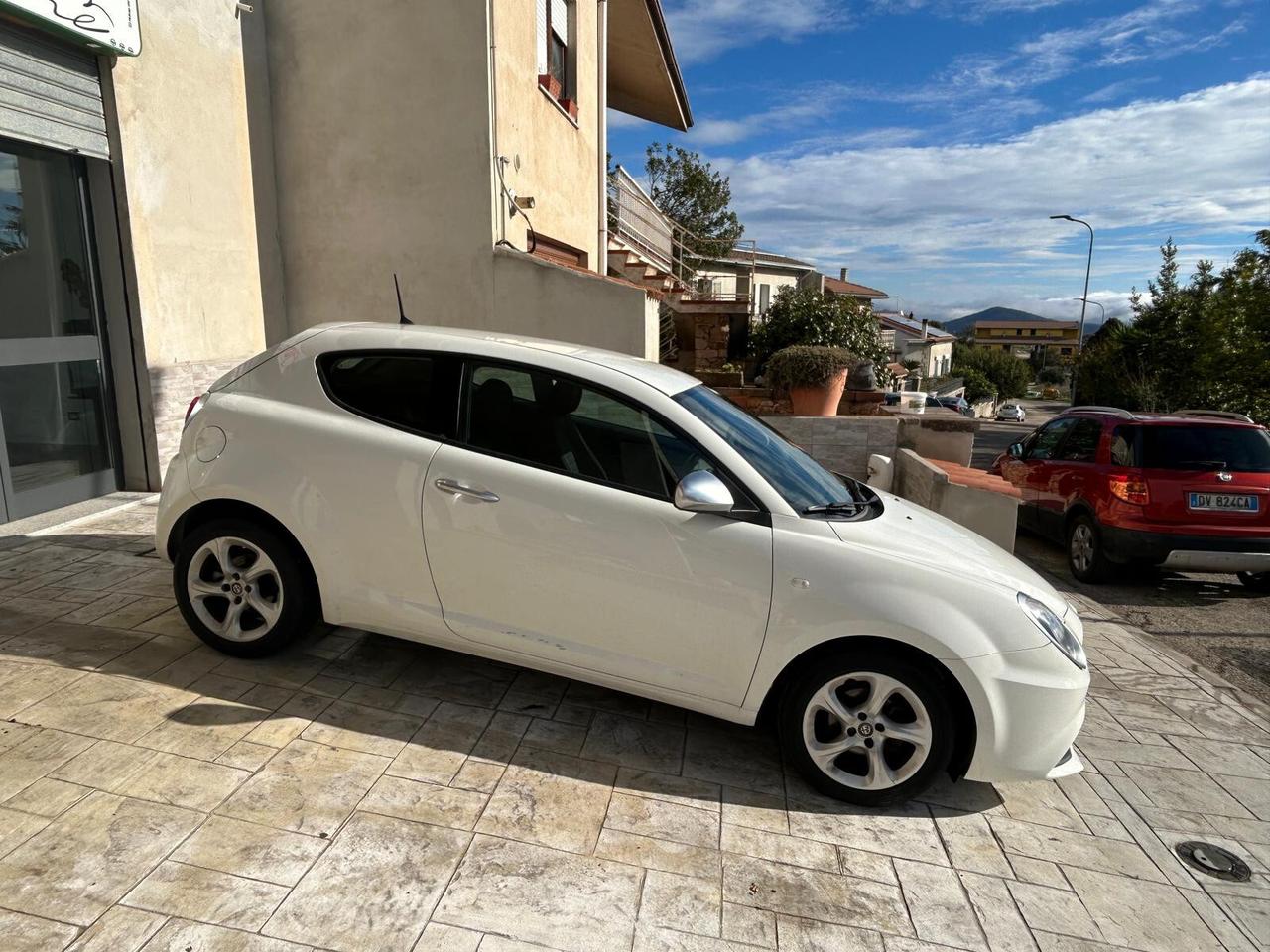 Alfa Romeo MiTo 1.4 SUPER 78 CV NEOPATENTATI