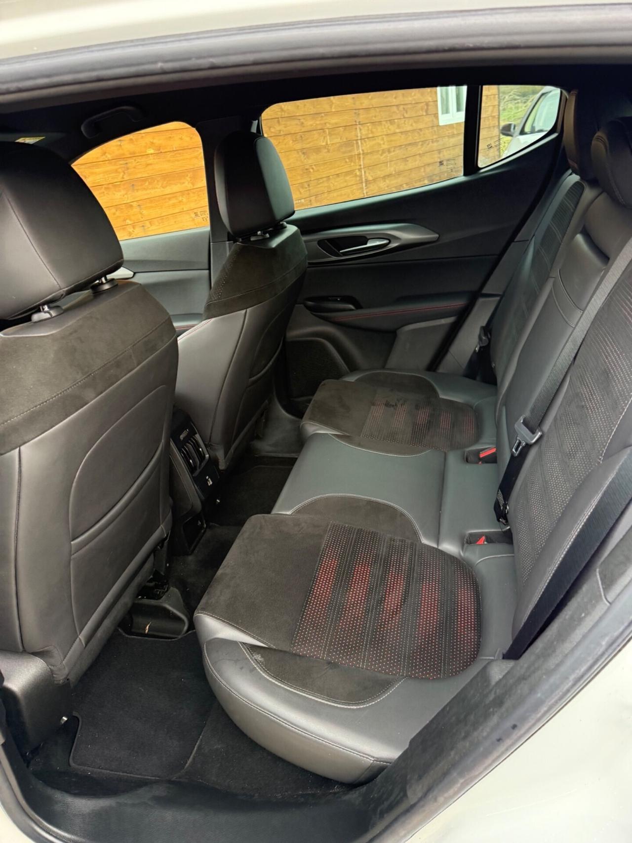 Alfa Romeo Tonale 1.3cc hibryd prezzo solo x oggi