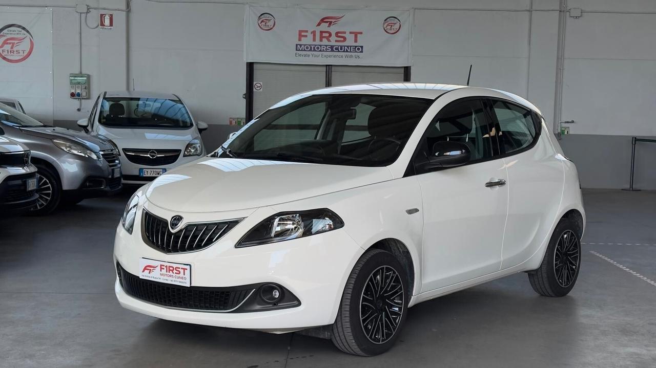 Lancia Ypsilon 1.0 FireFly 5 porte S&S Hybrid Ecochic A. Ferretti