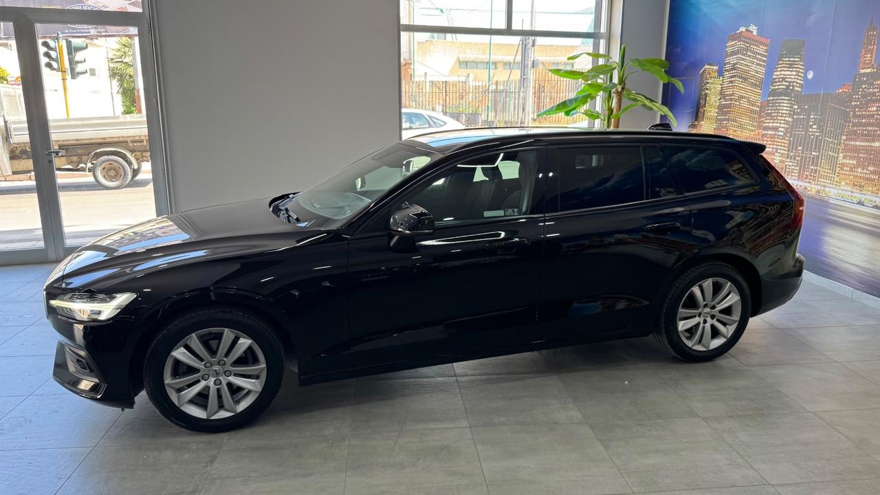 Volvo V60 D3 Geartronic Momentum Plus-2020