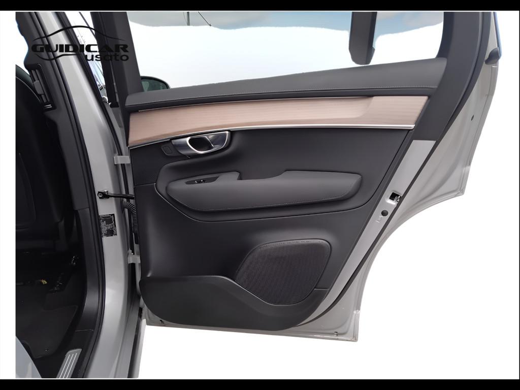 VOLVO XC90 II 2025 - XC90 2.0 b5 mhev Plus Bright awd 7p.ti auto