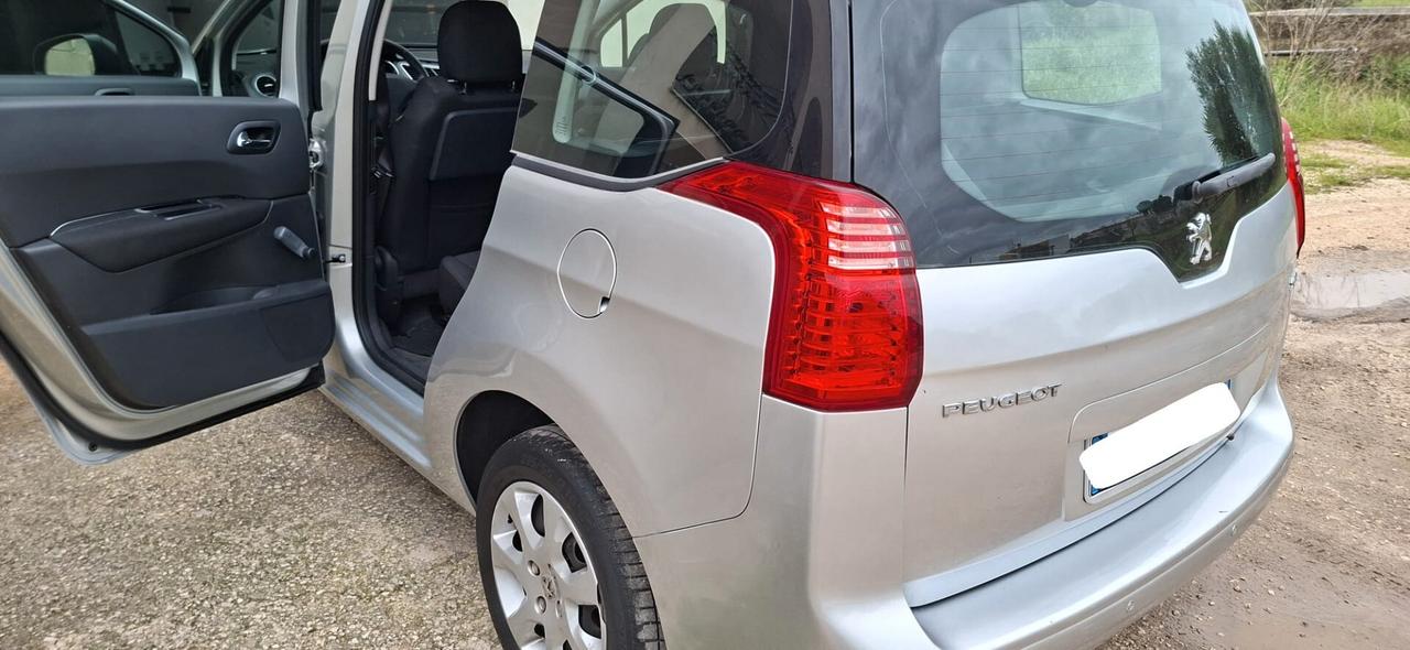 Peugeot 5008 1.6 HDi 110CV Business