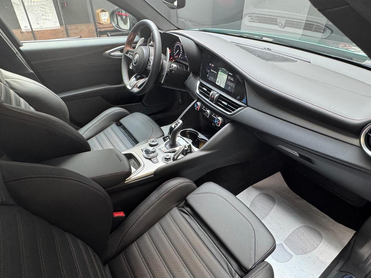 ALFA ROMEO Giulia 2.0 t Intensa Q4 280cv auto