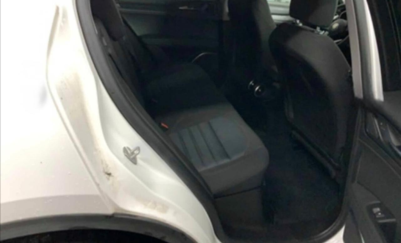 Alfa Romeo Stelvio 2.2 Turbodiesel 160 CV AT8 RWD Super