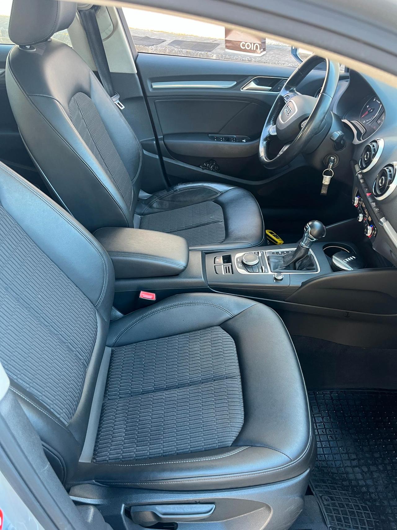 Audi A3 Sportback 2.0 tdi Ambiente s-tronic