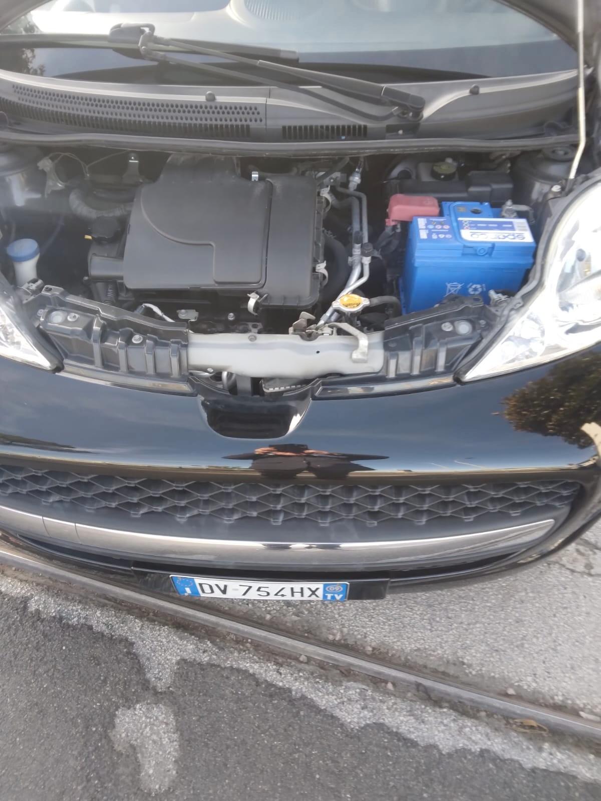 Peugeot 107 1.0 benzina 2009