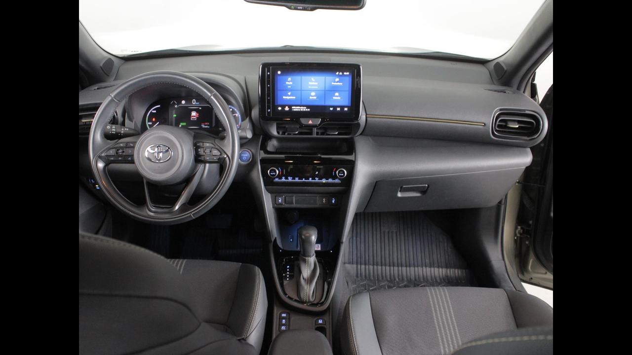 TOYOTA Yaris Cross - Yaris Cross 1.5h Adventure fwd 116cv e-cvt