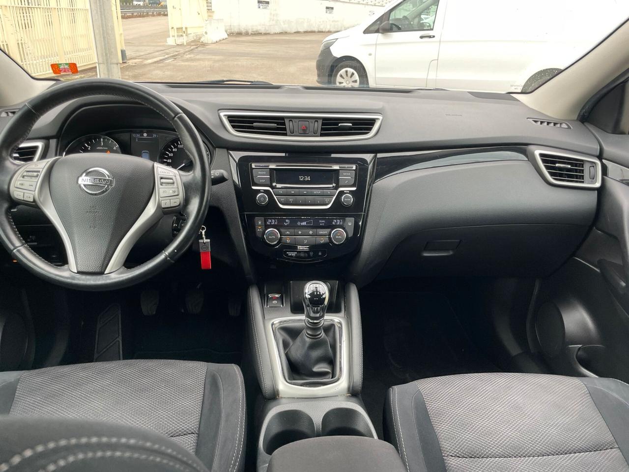 Nissan Qashqai 1.5 dCi Visia