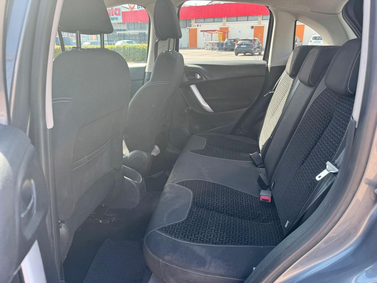 Citroen C3 - 1.4 benzina - 2010