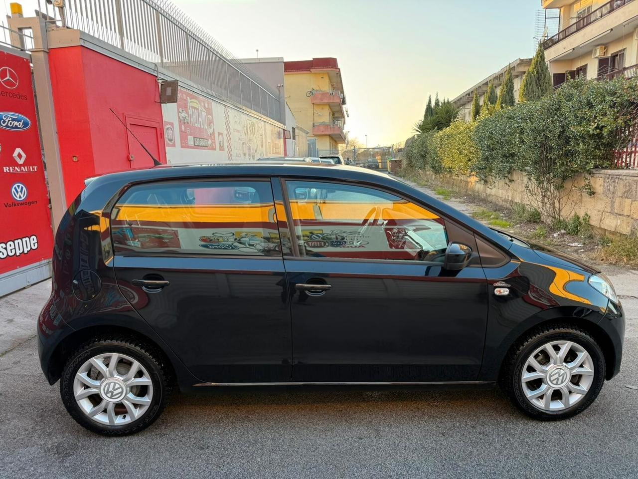 Volkswagen up! 1.0 60cv 5p. move - 2013