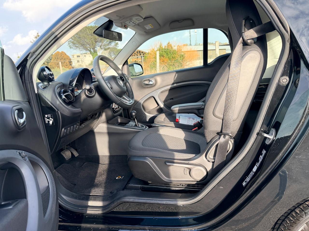 Smart ForTwo EQ Passion prezzo reale LED