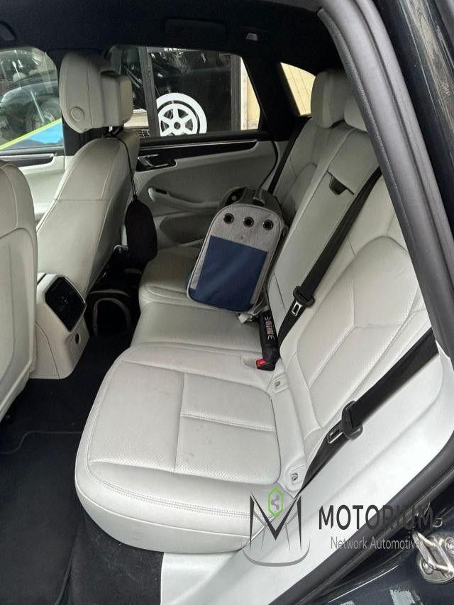 Porsche Macan 2.0 TURBO BENZINA 265CV
