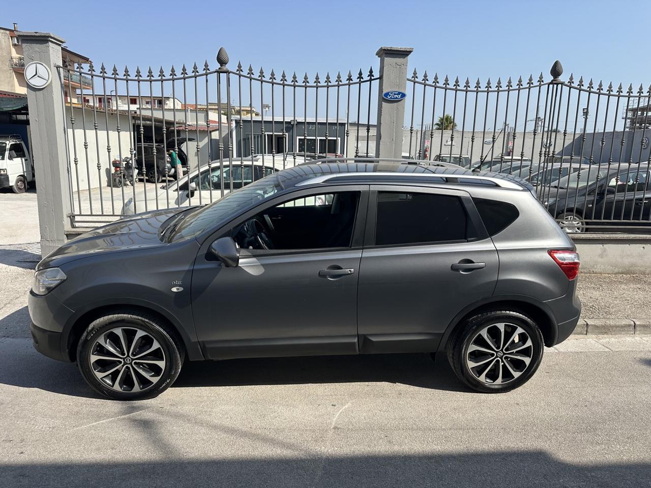 Nissan Qashqai 1.6 dCi n-tec 2012 4WD