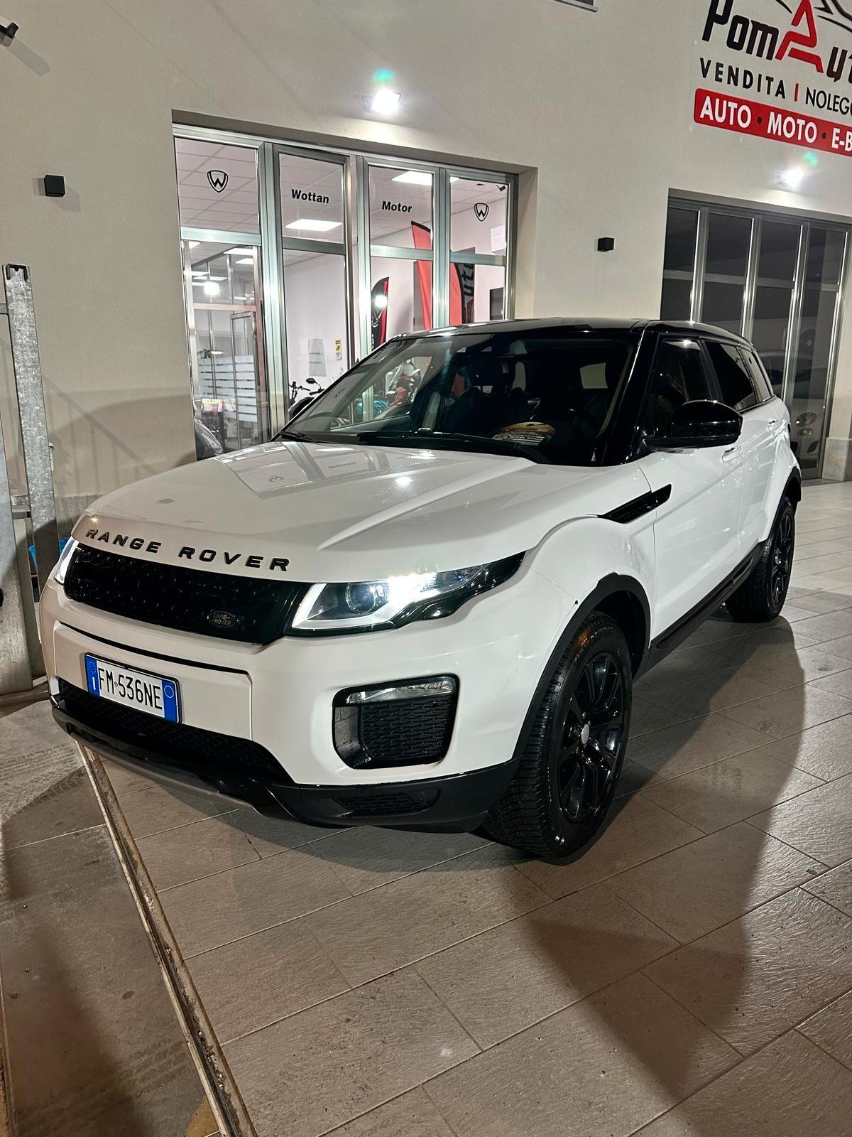 Land Rover Range Evoque 2.0 TD4 180 CV 5p. SE Dynamic