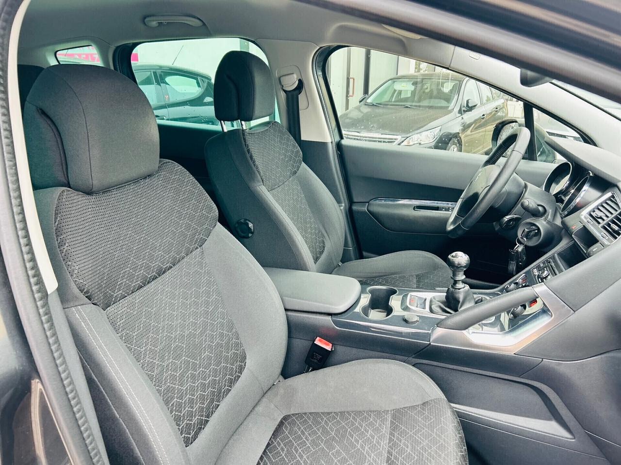 Peugeot 3008 BlueHDi 120 SeS Crossway