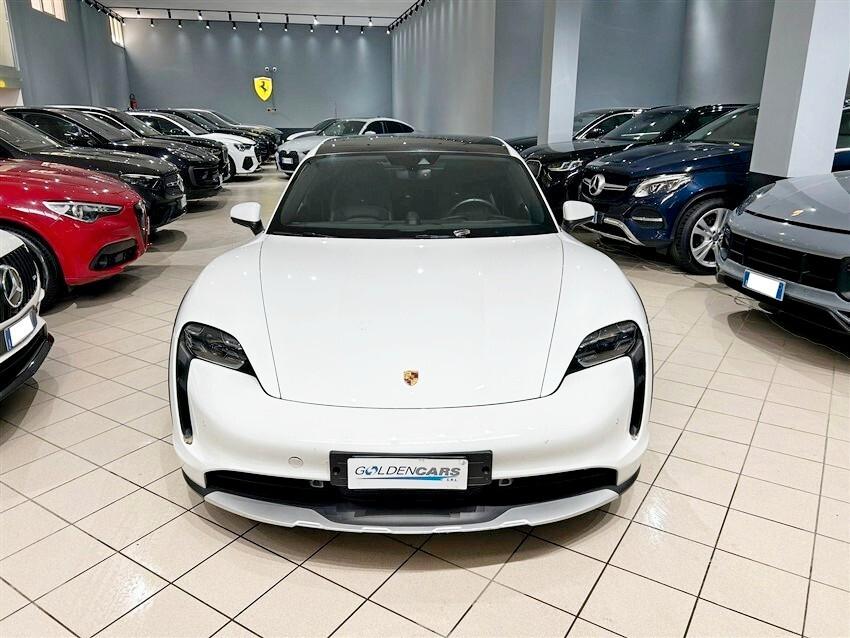 Porsche Taycan 4 Cross Turismo