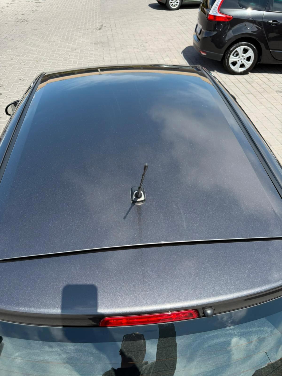 Toyota Yaris 1.5 Hybrid Automatica – GARANZIA 12 MESI!