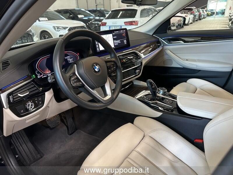 BMW Serie 5 Touring Serie 5 G31 2020 Touring LCI D 530d Touring mhev 48V xdrive Luxury auto