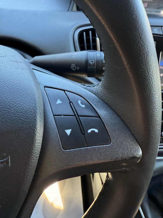 LANCIA Ypsilon 1.2 69 CV 5 porte GPL Ecochic Silver