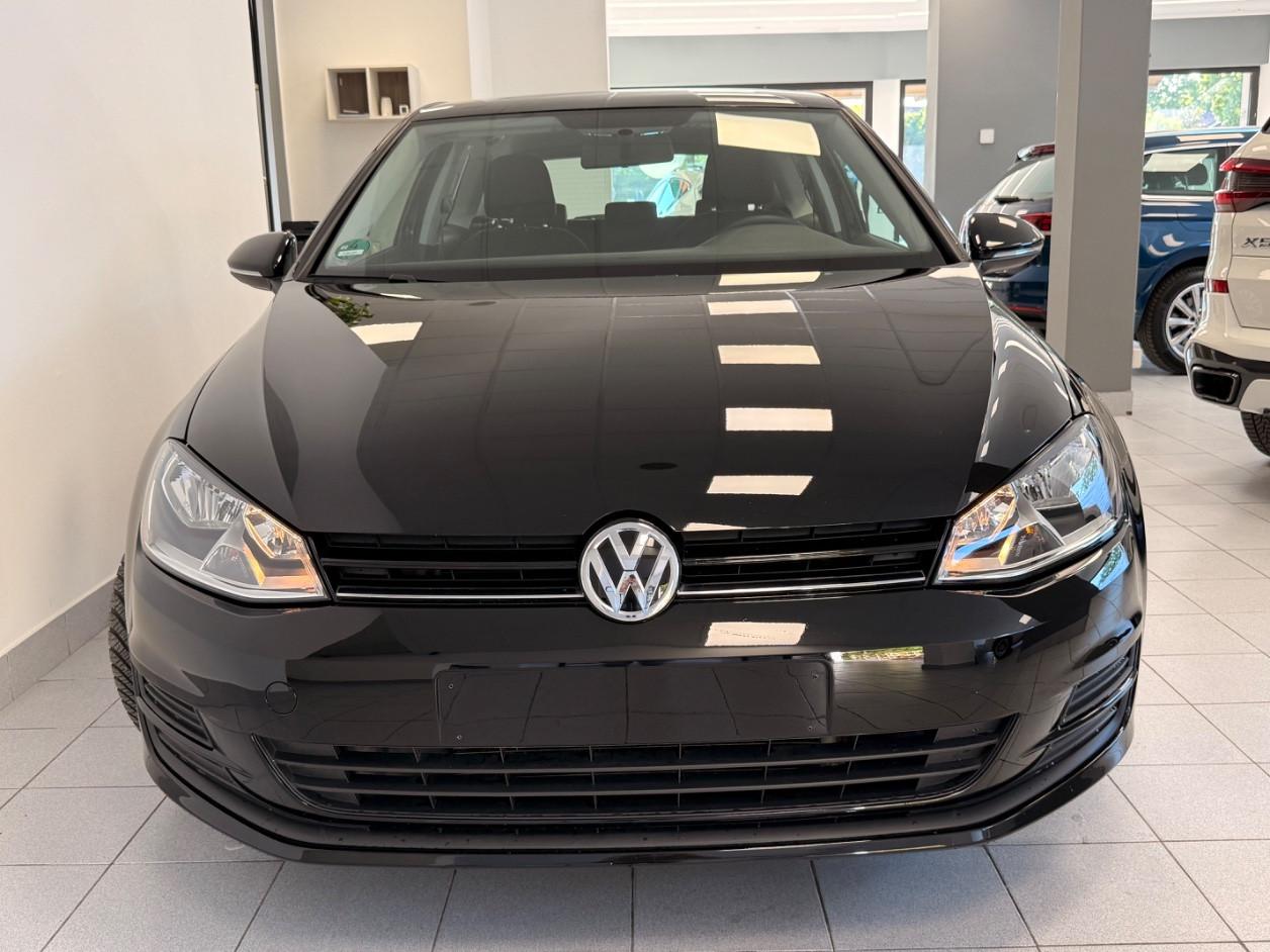 Volkswagen Golf 1,2TSI 86cv NEOPATENTATI